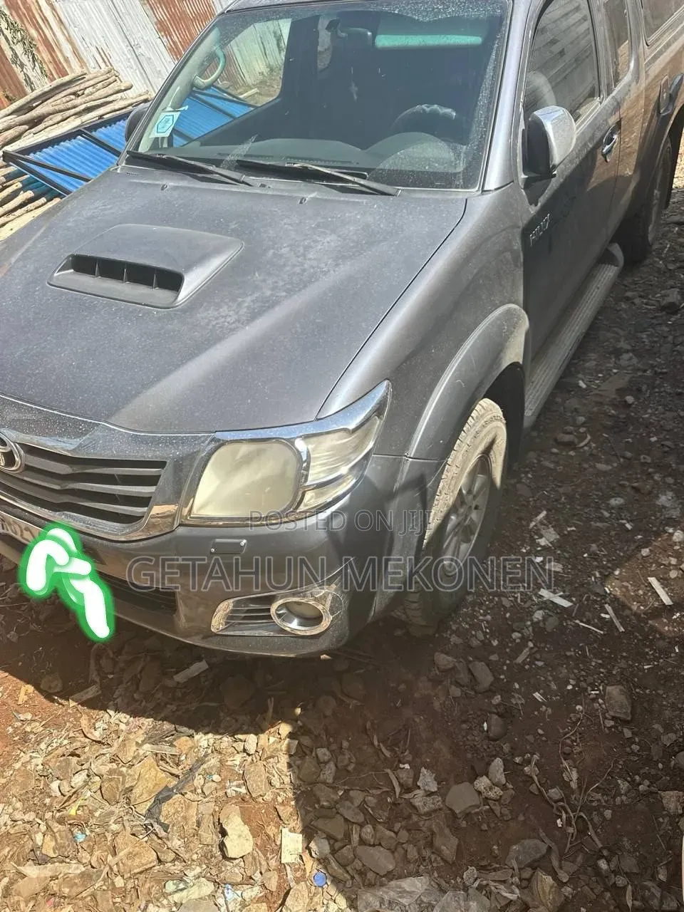 Toyota Hilux 2012 Gray