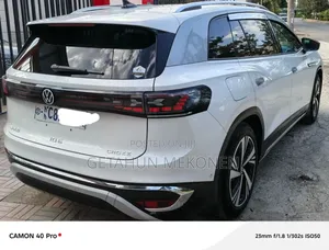 Volkswagen ID.6 2024 White