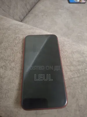 Apple iPhone 11 128 GB Red