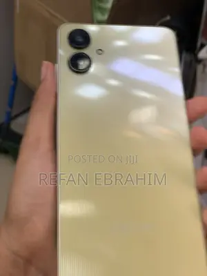 New Samsung Galaxy A06 64 GB Gold