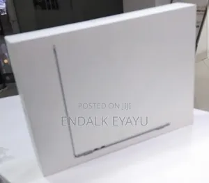 New Laptop Apple MacBook Air 2026 M5 16GB Apple M3 SSD 512GB