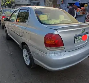 Toyota Platz 2005 Silver