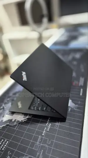 New Laptop Lenovo ThinkPad t495s 16GB AMD Ryzen 7 SSD 512GB