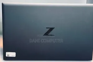 New Laptop HP ZBook Firefly G8 32GB Intel Core i7 SSD 512GB