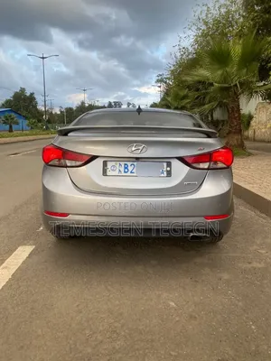 Hyundai Avante 2015 Silver