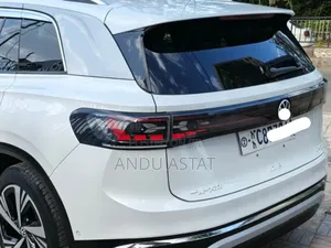 Volkswagen ID.6 2024 White