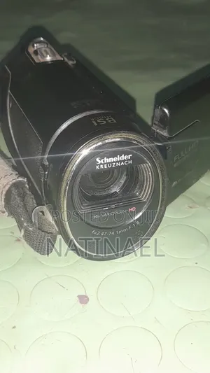 Samsung HMX-H300 ካሜራ