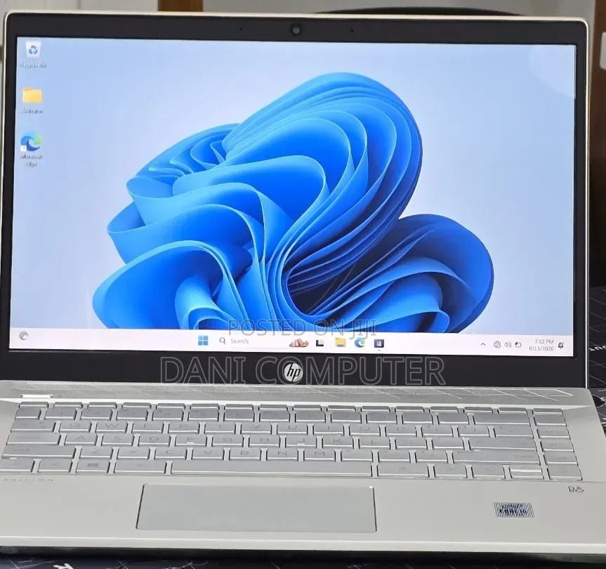 New Laptop HP Pavilion 14 16GB Intel Core i5 SSD 512GB