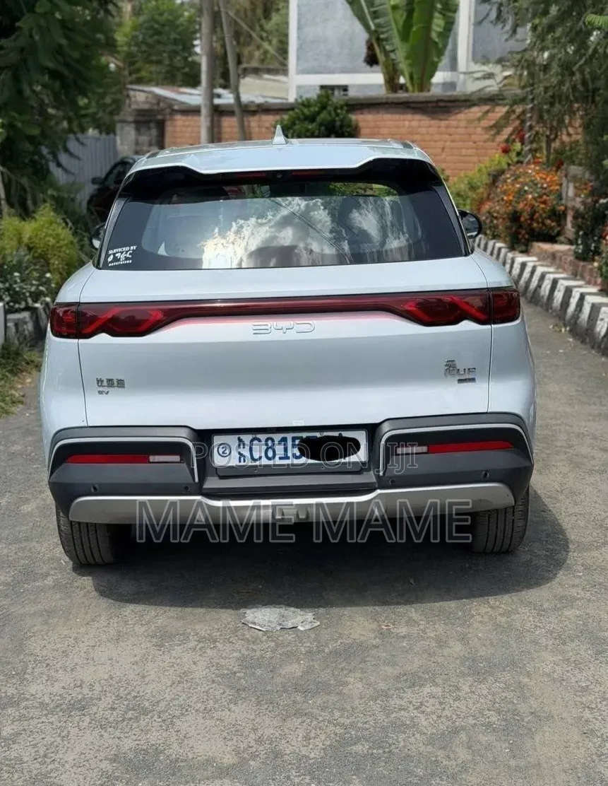 New BYD Yuan Up 2024 Silver