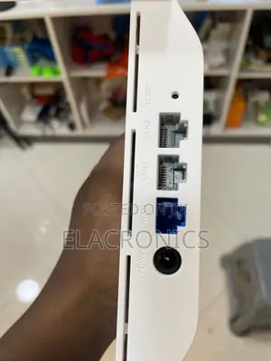 Huawei Wifi Extender Router (300mbps Dual 5dbi) | ዋይፋይ ማራዘሚያ