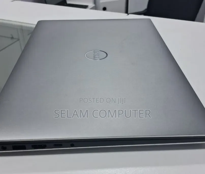 New Laptop Dell Precision 5540 16GB Intel Core i7 SSD 512GB