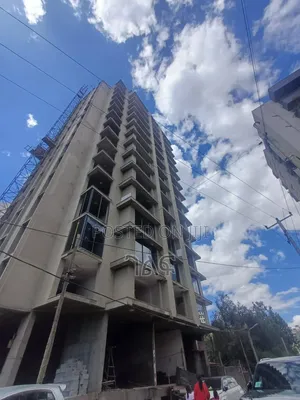 1bdrm Apartment in መስቀር ፍላወር ላይ 90%, Bole for sale
