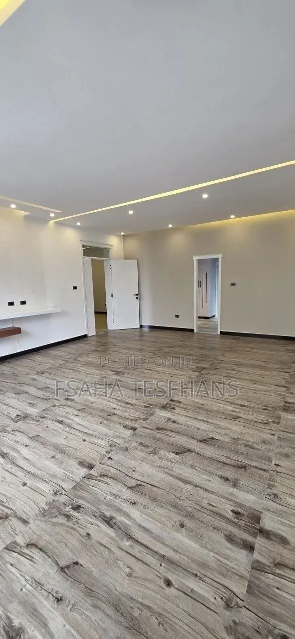 7bdrm House in G+2, Bole for rent