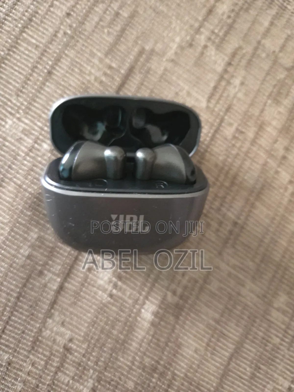 JBL Headphone