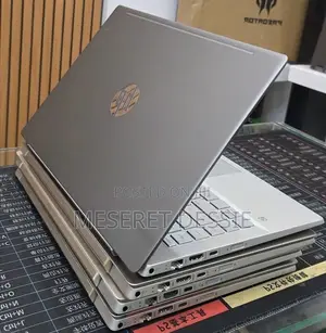 New Laptop HP 8GB Intel Core i5 SSD 512GB