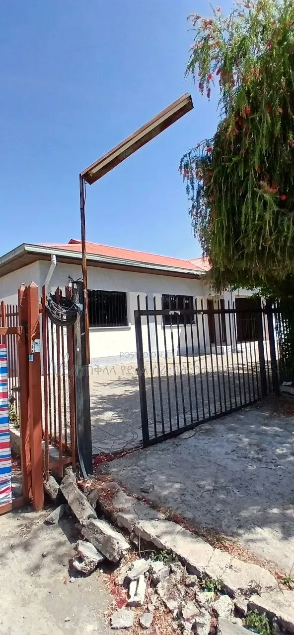 Furnished 4bdrm Villa in Ropack Realstate, Oromia-Finfinne for sale
