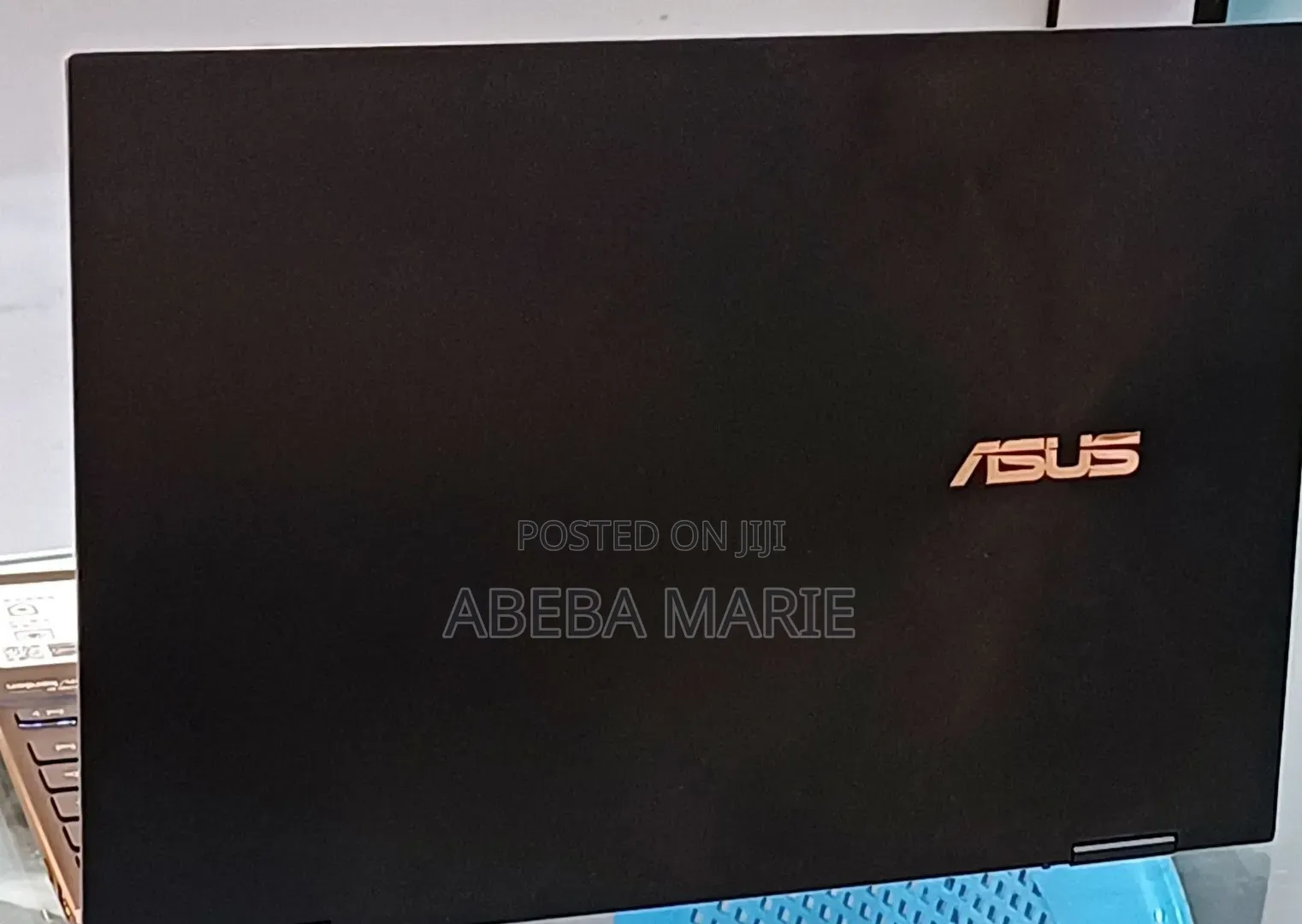 New Laptop Asus ZenBook Flip 14 UX461UN 16GB Intel Core i7 SSD 512GB