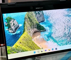 New Laptop Asus ZenBook Flip 14 UX461UN 16GB Intel Core i7 SSD 512GB