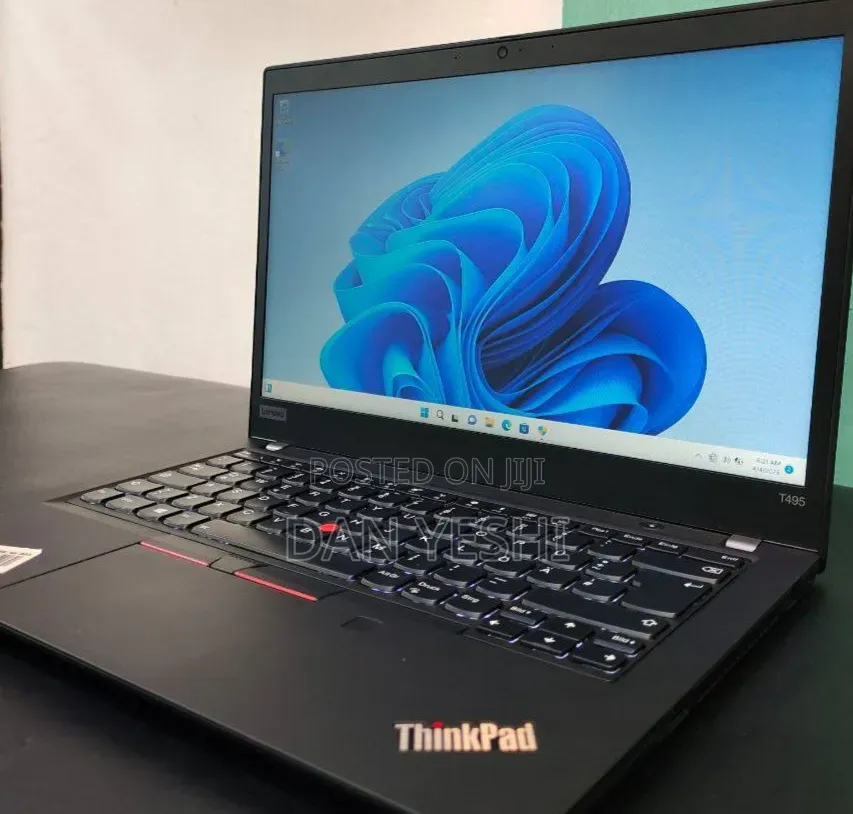New Laptop Lenovo ThinkPad t495s 16GB AMD Ryzen 5 SSD 512GB