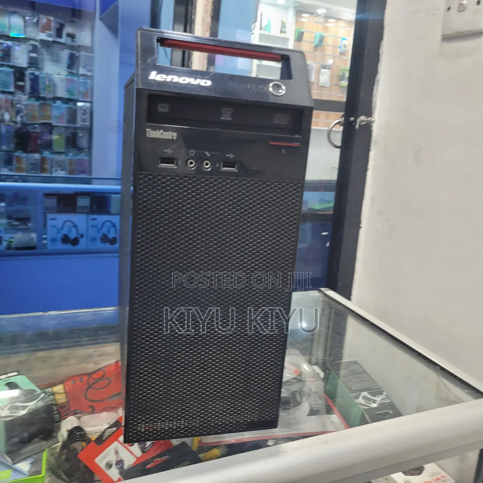 Desktop Computer Lenovo ideacentre 310S 4GB Intel Core i3 HDD 500GB