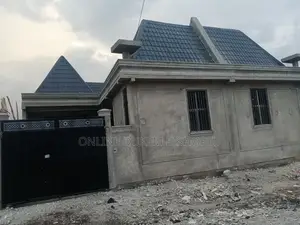 7bdrm Villa in Dukem Bishoftu, East Shewa for sale