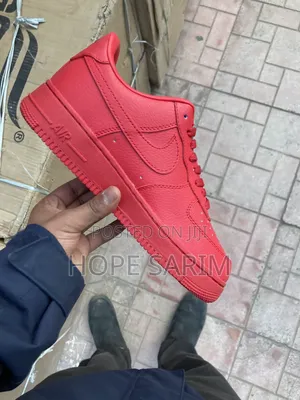 Red Nike Air Force 1
