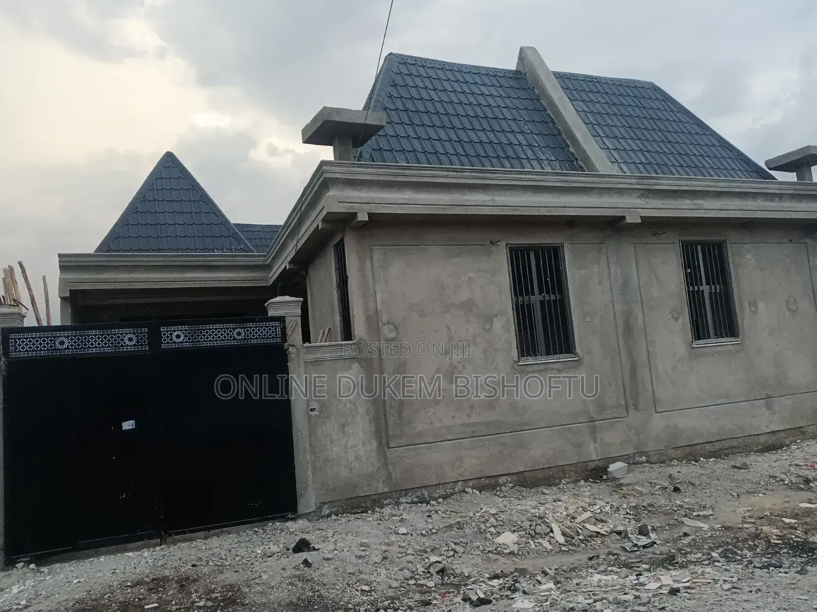 8bdrm Villa in Dukem Bishoftu, East Shewa for sale