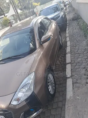 Suzuki Dzire 2022 Gold