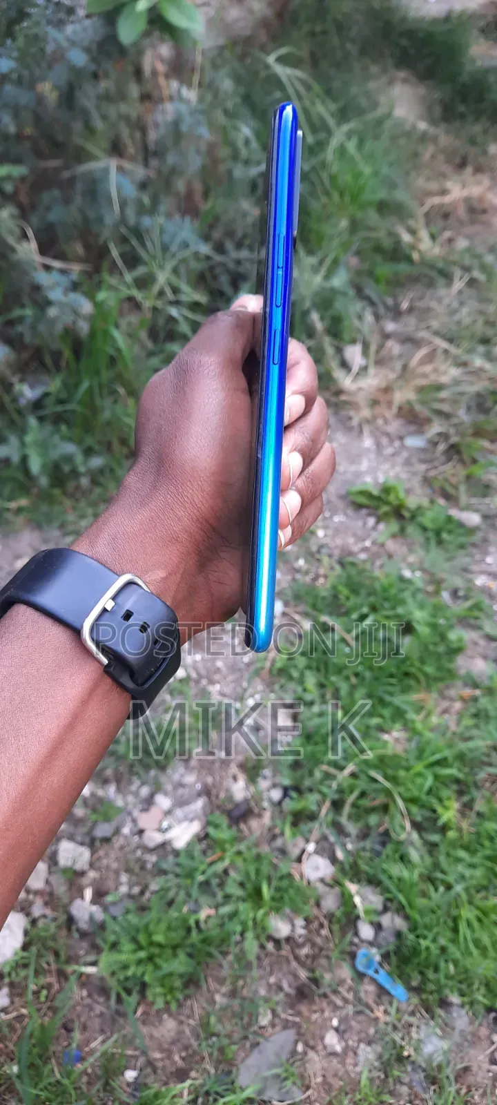 New Tecno Spark 4 32 GB Blue