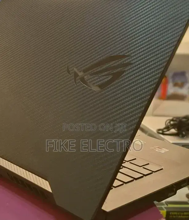 New Laptop Asus ROG Zephyrus G15 16GB AMD Ryzen 7 SSD 512GB