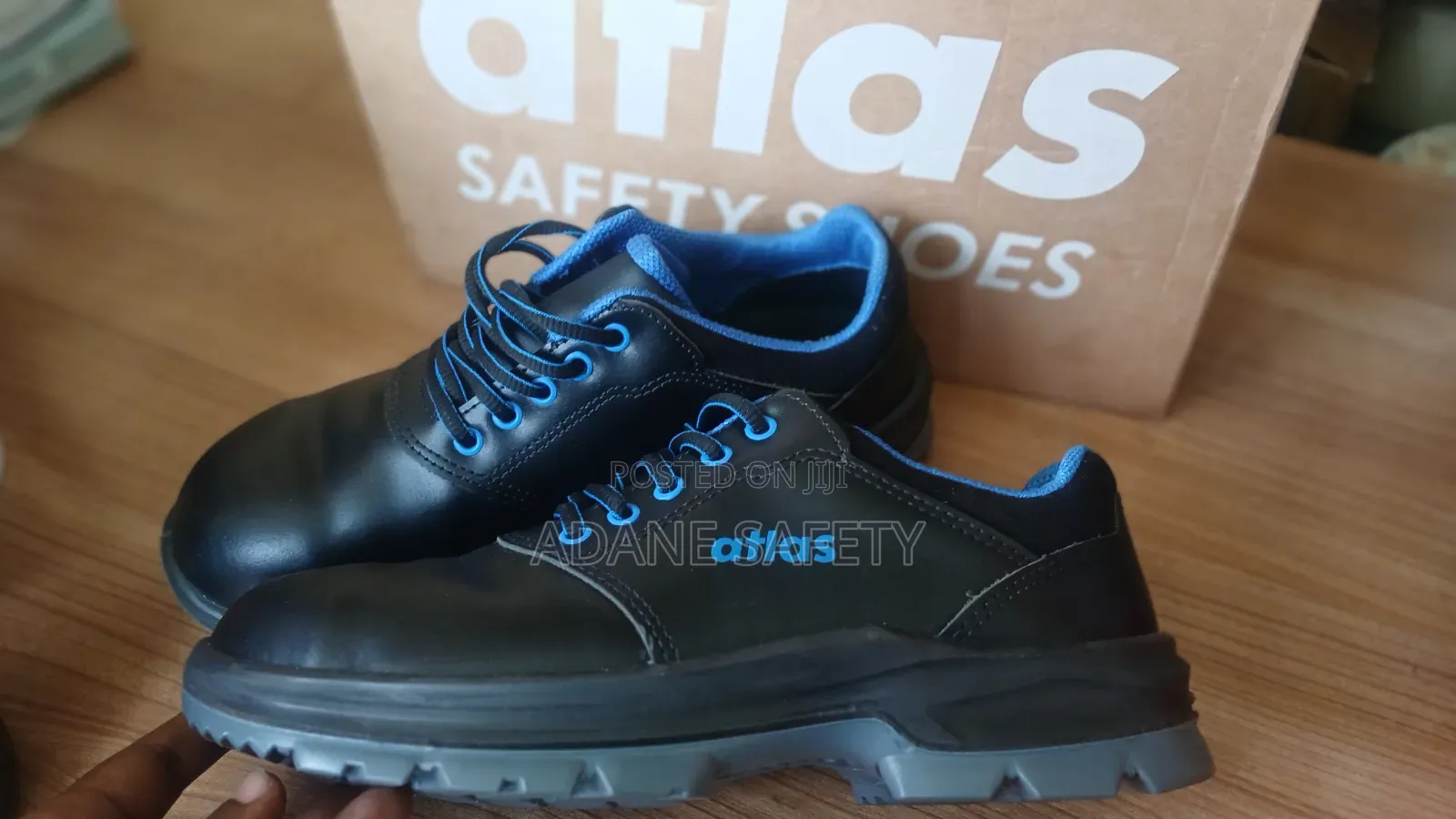 አትላስ ሴፍቲ ጫማ ቀለል ያለ Atlas Safety Shoe for Both Site and Office