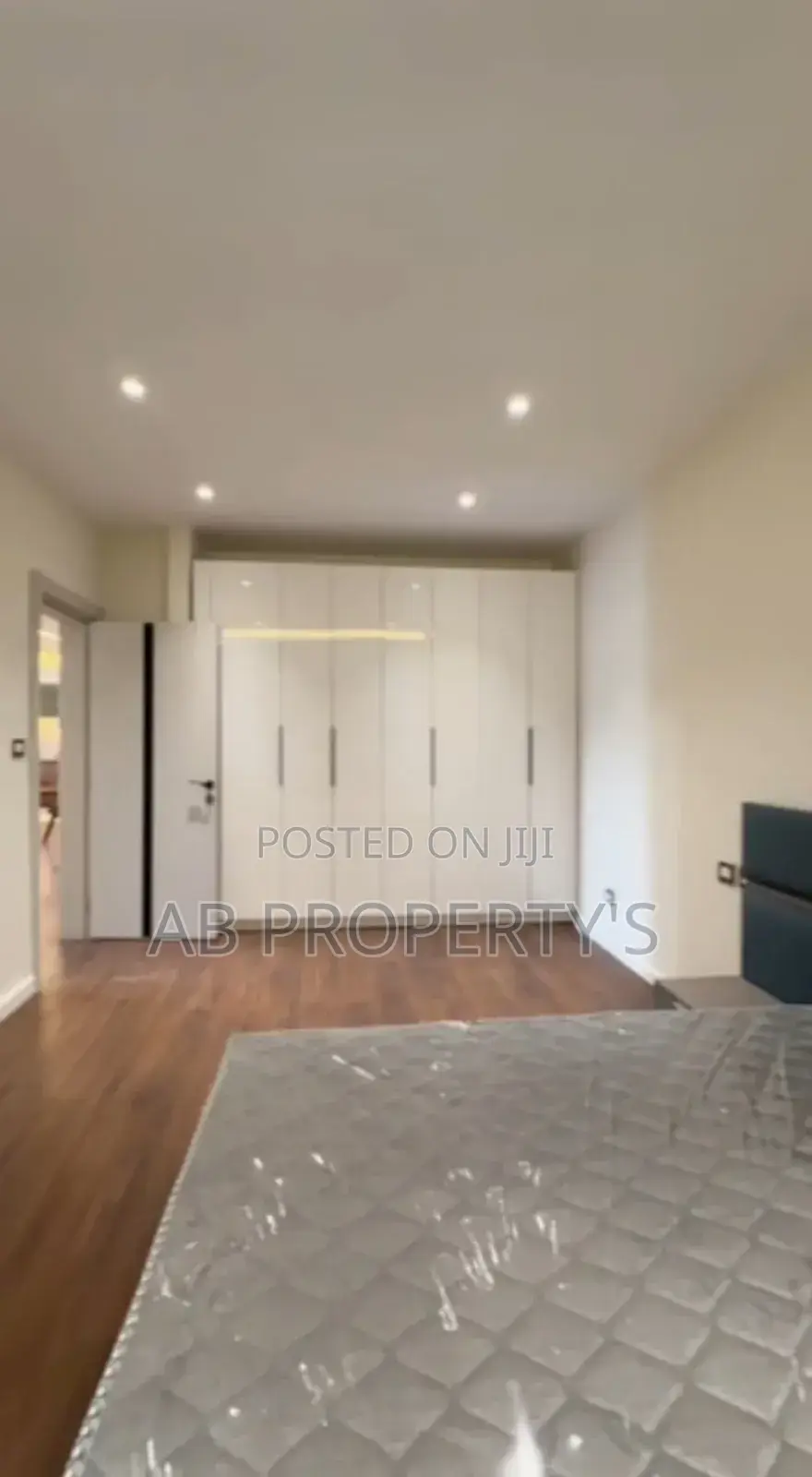 Furnished 2bdrm Apartment in Signal For, Kirkos for sale