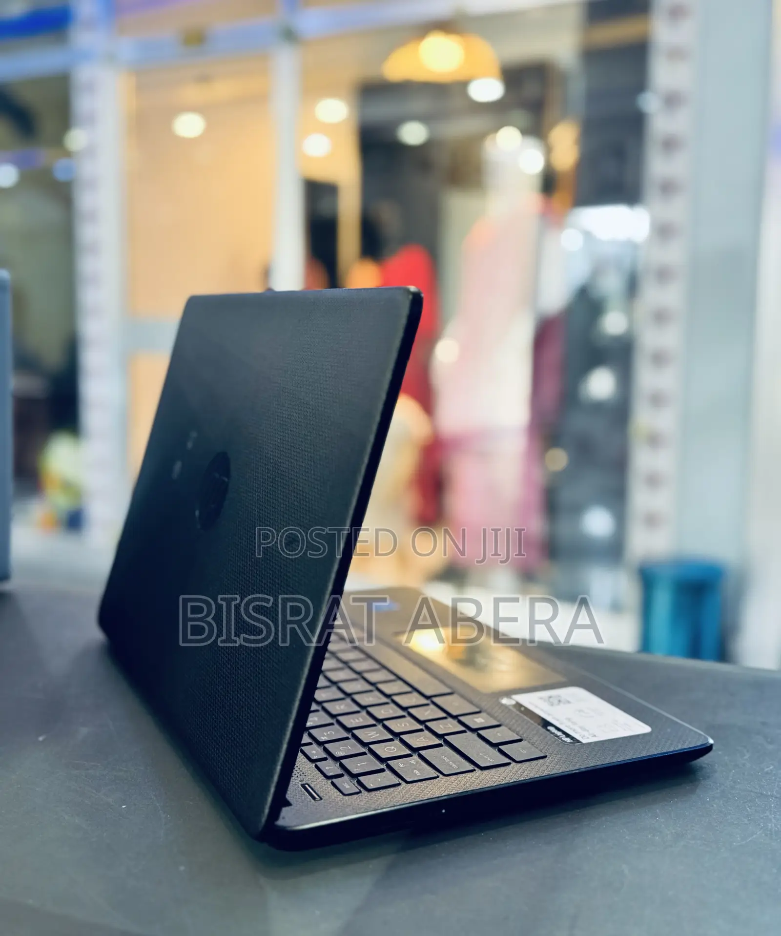 Laptop HP Stream Notebook 4GB Intel Pentium SSD 72GB