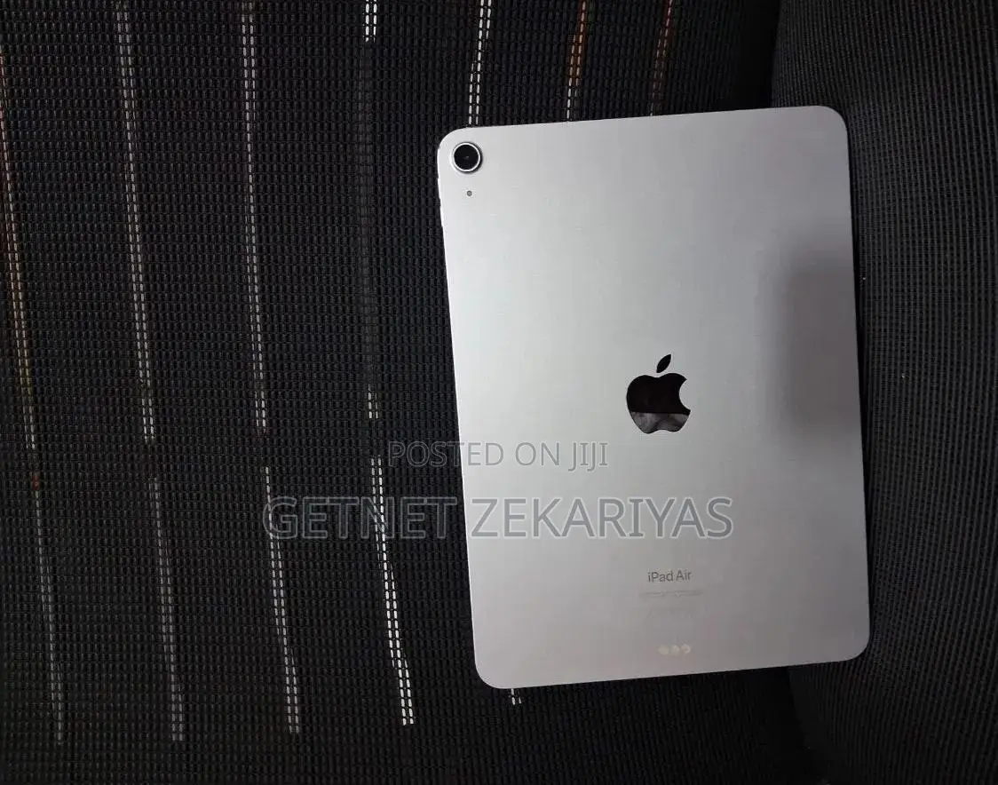 New Apple iPad Air 128 GB