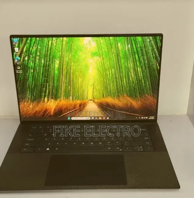 New Laptop Dell Precision 5570 16GB Intel Core i7 SSD 512GB
