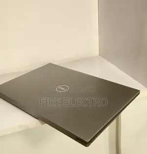 New Laptop Dell Precision 5570 16GB Intel Core i7 SSD 512GB
