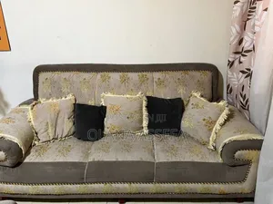 Sofa Good Condition