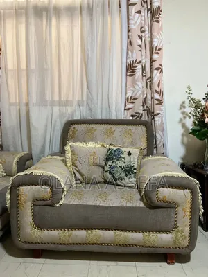 Sofa Good Condition