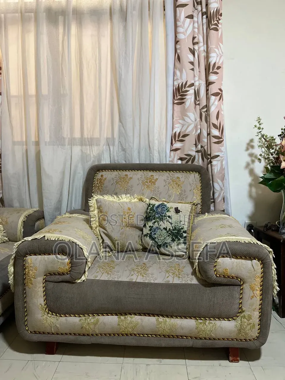 Sofa Good Condition