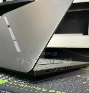 New Laptop Asus ROG Zephyrus G16 32GB Intel Core Ultra 9 SSD 1T