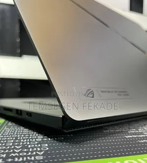 New Laptop Asus ROG Zephyrus G16 32GB Intel Core Ultra 9 SSD 1T