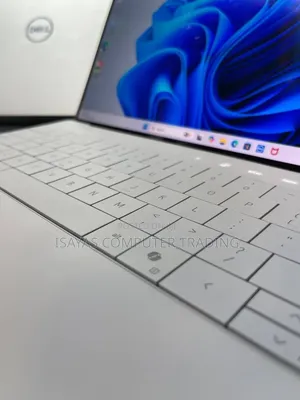 New Laptop Dell XPS 13 16GB SSD 512GB