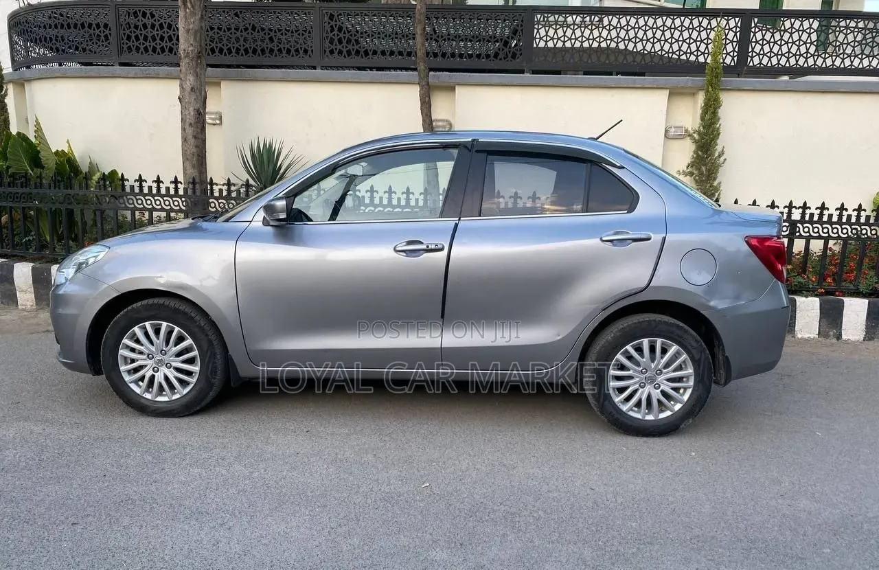 Suzuki Dzire 2021 Silver