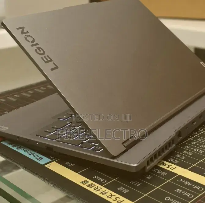New Laptop Lenovo Legion 5 24GB Intel Core i7 SSD 1T