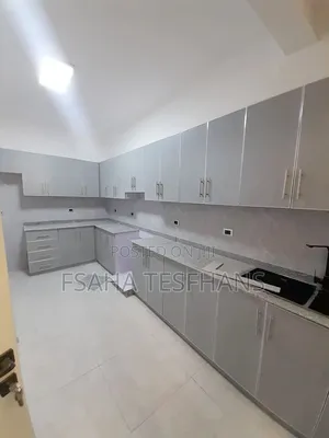 4bdrm Villa in Villa, Bole for rent