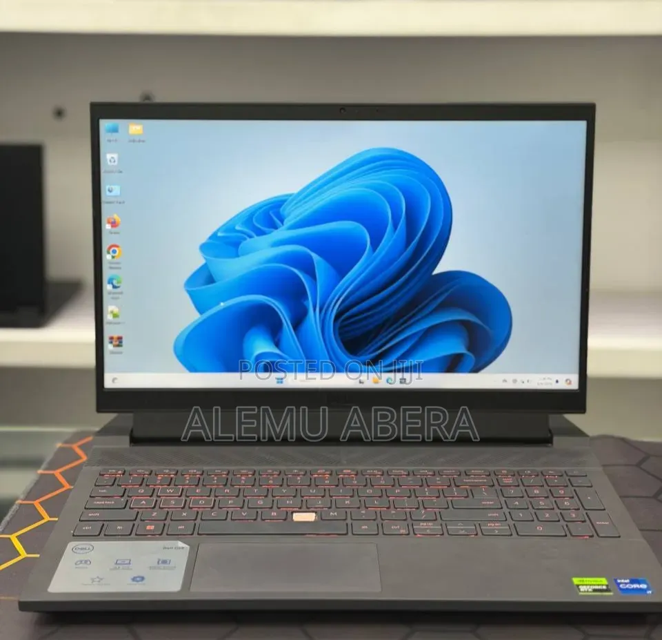 New Laptop Dell G15 5511 16GB Intel Core i7 SSD 512GB