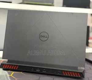 New Laptop Dell G15 5511 16GB Intel Core i7 SSD 512GB