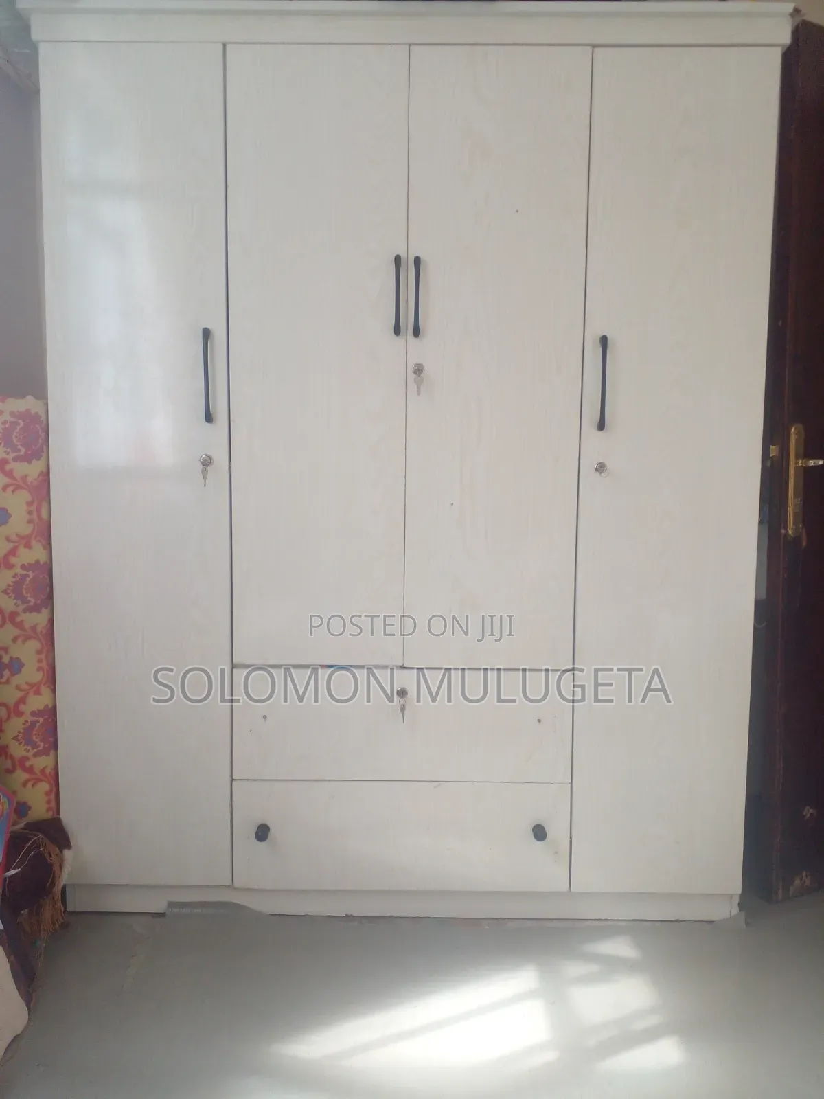 ቁም ሳጥን Locker