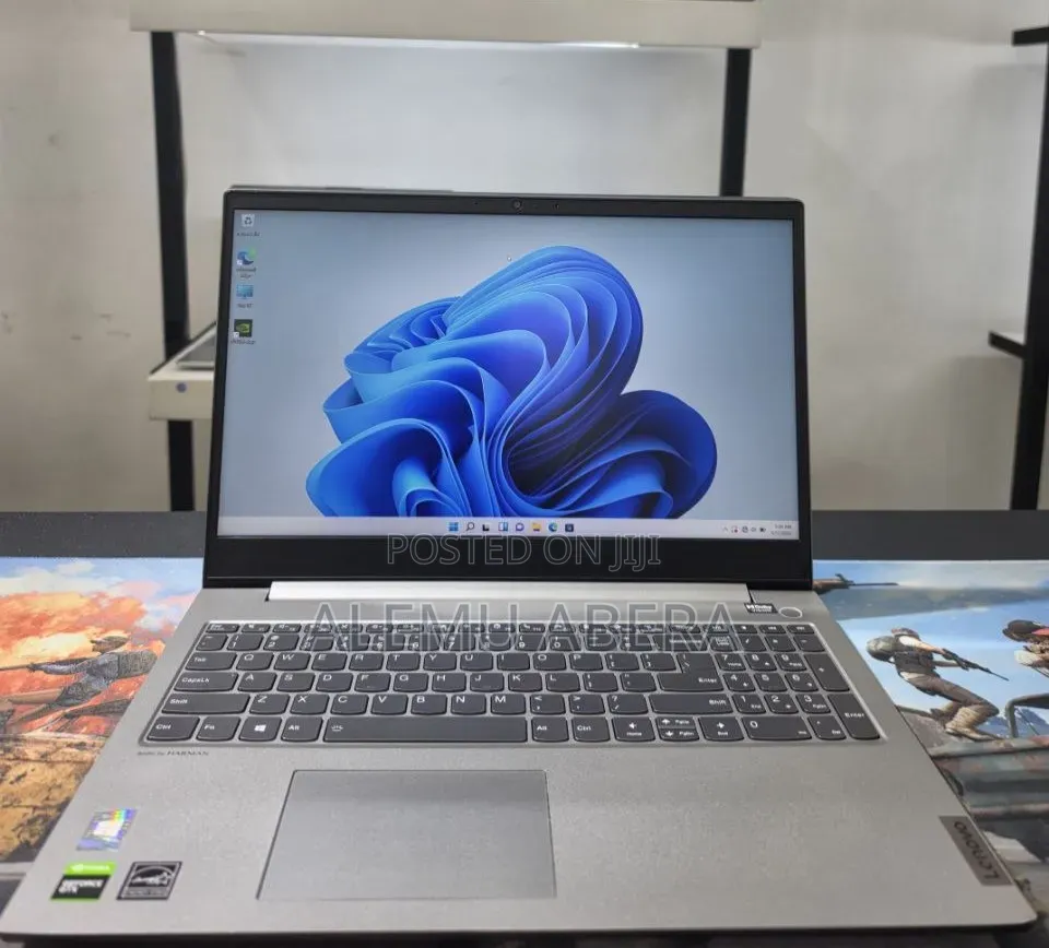 New Laptop Lenovo ThinkBook 15 16GB Intel Core i5 SSD 512GB