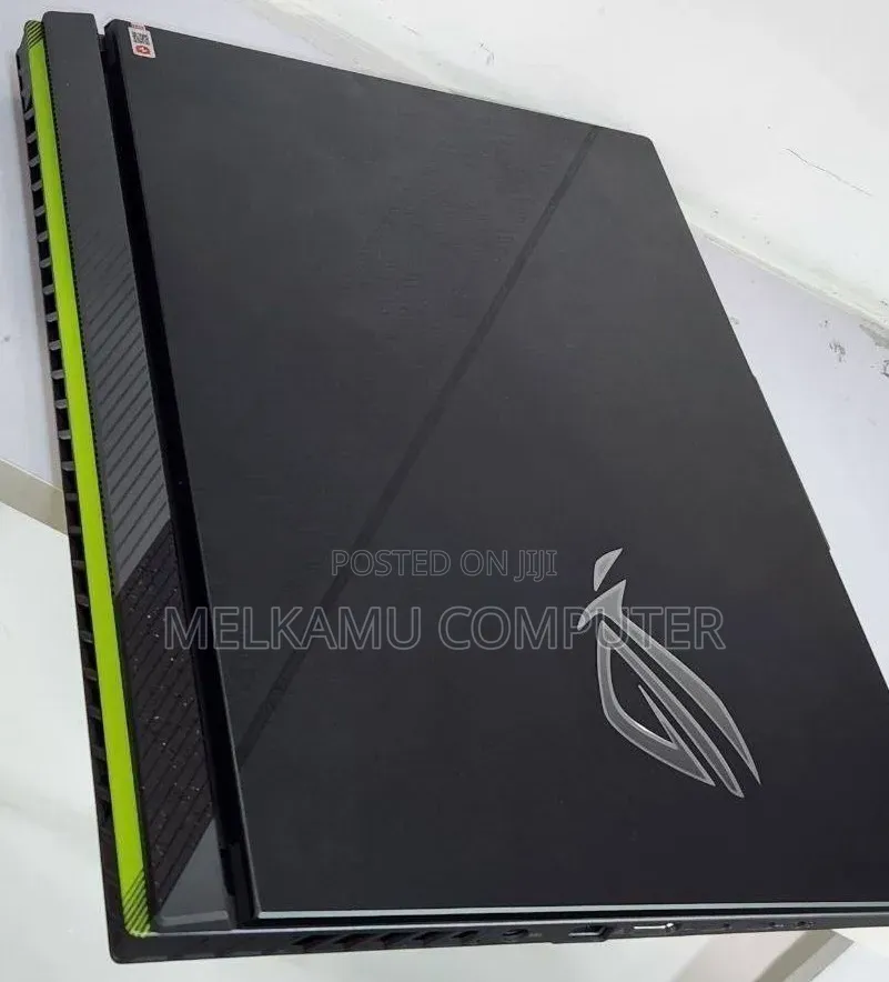 New Laptop Asus ROG Strix G16 G614 16GB Intel Core i9 SSD 1T